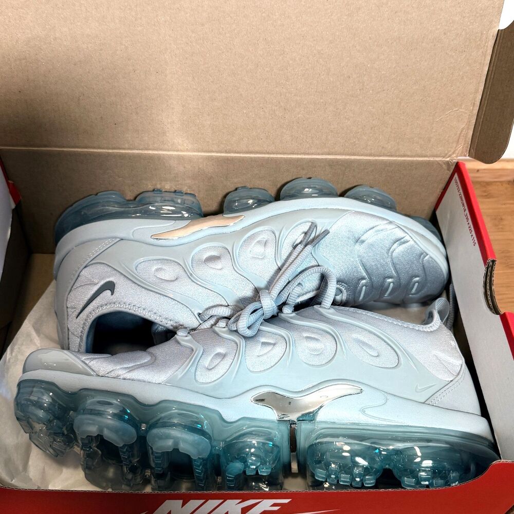 Nike Air VaporMax Plus Mens Size 10 Wolf Grey Metallic Silver 924453-005